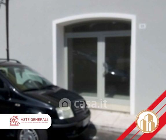 Ufficio in commerciale in Via Roma 23