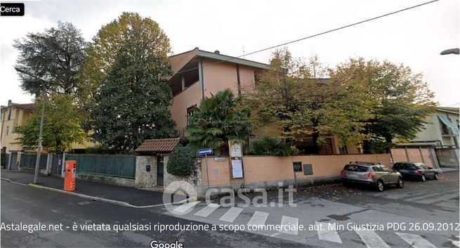 Appartamento in residenziale in Via Giacomo Puccini 3