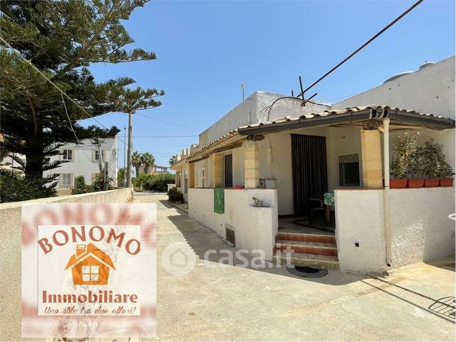Casa indipendente in residenziale in 