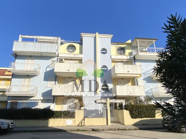 Appartamento in residenziale in Via dei Piceni 4