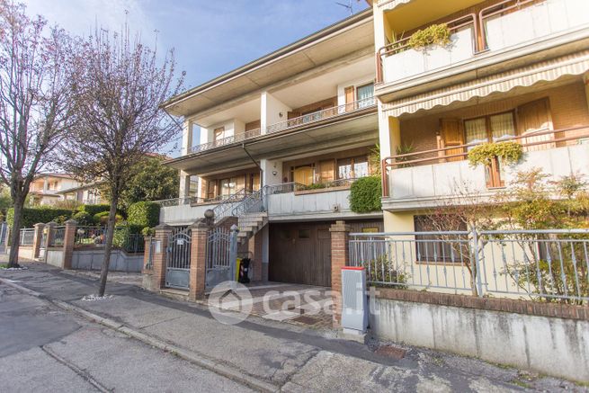 Villetta a schiera in residenziale in Viale F. Crispi 10A