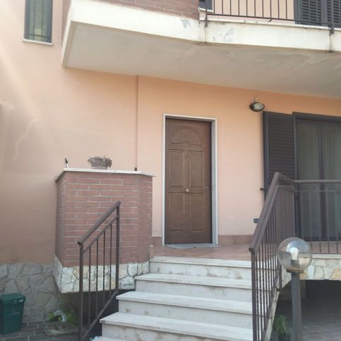 Villetta a schiera in residenziale in Via Fratelli Cervi