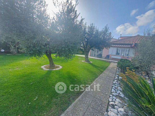 Villa in residenziale in Contrada Calvario