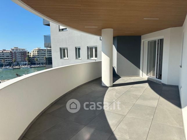 Appartamento in residenziale in Via Alfonso di Vestea 75