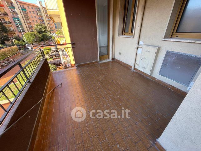 Appartamento in residenziale in Via San Secondo 15