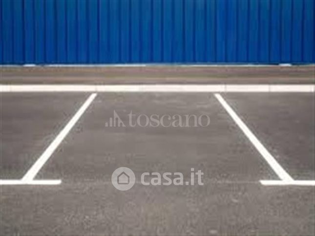 Garage/posto auto in residenziale in Via Pio VI