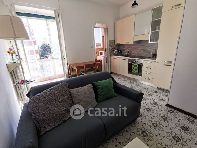 Appartamento in residenziale in Via Luigi Capriolo 39