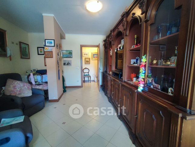 Appartamento in residenziale in Via Cesare Aroldi