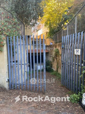 Ufficio in commerciale in Via della Camilluccia 305