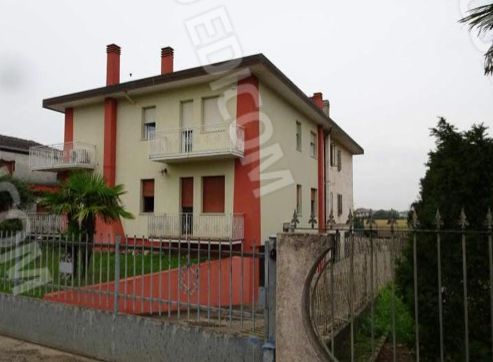Appartamento in residenziale in Via Vecchia Romea