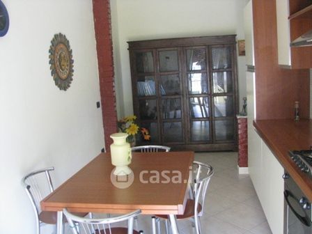 Appartamento in residenziale in Via trentola