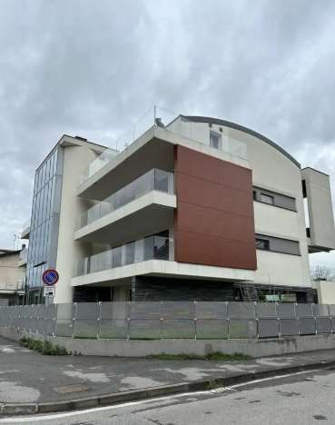 Appartamento in residenziale in Via Verona 1