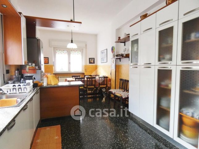 Appartamento in residenziale in Via Campomorone 76