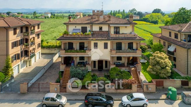 Appartamento in residenziale in Via Felice Alessandri 7
