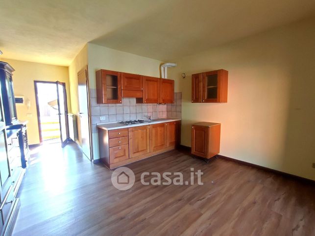 Appartamento in residenziale in Via II Giugno