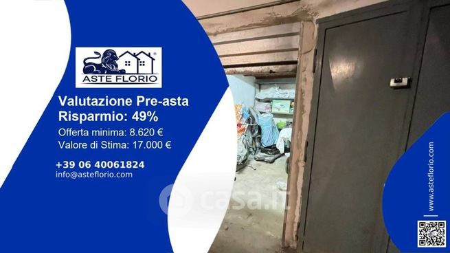 Box/posto auto in residenziale in Via Giuseppe Cosenza
