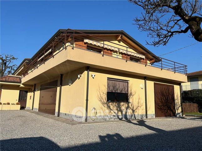 Villetta a schiera in residenziale in Via Ferruccio Pizzigoni Medaglia D'Oro