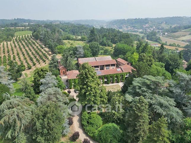 Rustico/casale in residenziale in 