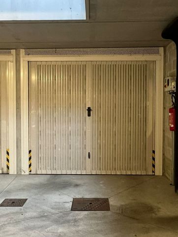 Garage/posto auto in residenziale in Piazza Roma 3