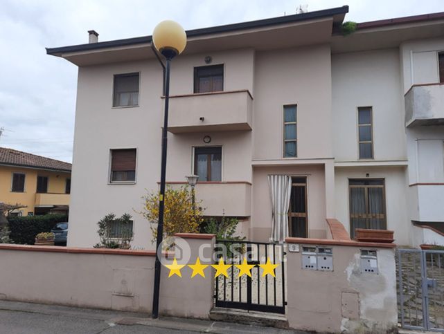 Appartamento in residenziale in Via G. Pascoli