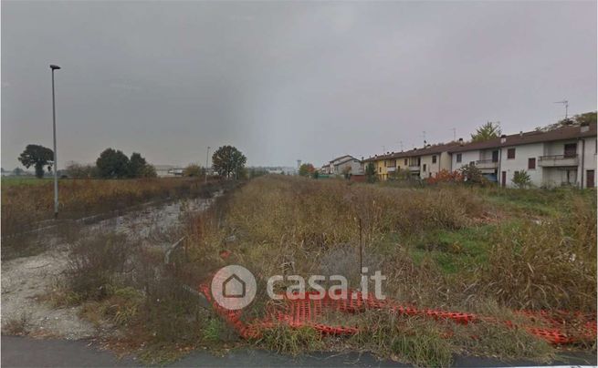 Terreno edificabile in residenziale in Via Antonio Stradivari