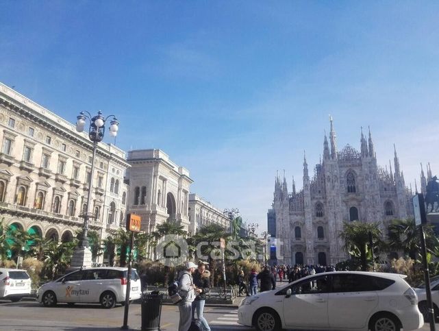 Attivitã /licenza (con o senza mura) in commerciale in Via Santa Tecla