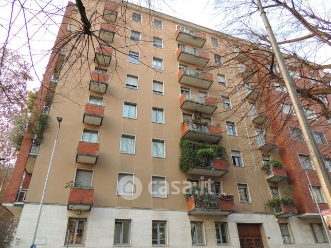 Appartamento in residenziale in Viale Lazio 26