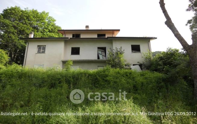 Casa indipendente in residenziale in Circonvallazione Sud