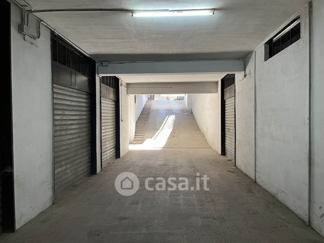 Garage/posto auto in residenziale in Via Silvio Pellico 1