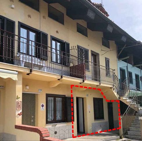 Appartamento in residenziale in Via Costa 81