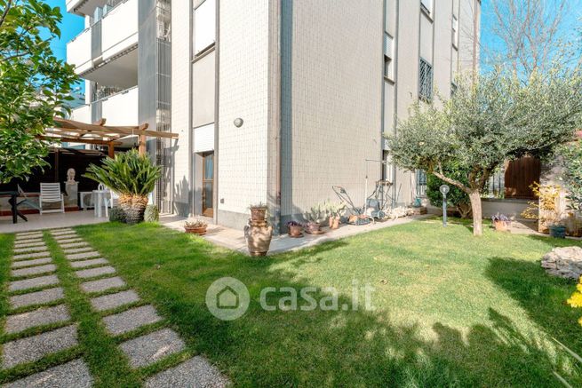 Appartamento in residenziale in Via Carmine Calò