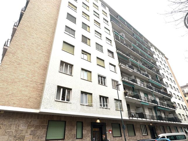 Ufficio in commerciale in Corso Carlo e Nello Rosselli 105