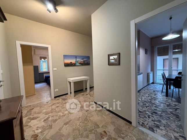 Appartamento in residenziale in Via Alassio 4