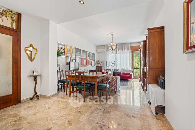Appartamento in residenziale in Via Locatelli 20