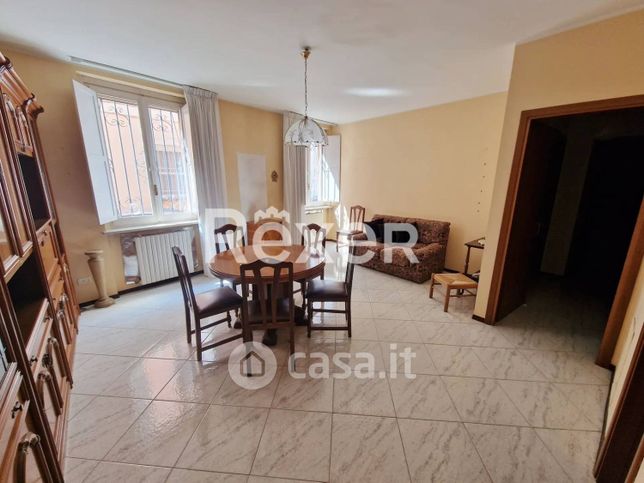Appartamento in residenziale in Via dei Grani 21