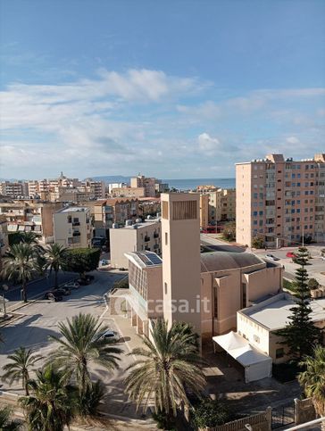 Appartamento in residenziale in Via Francesco Vivona