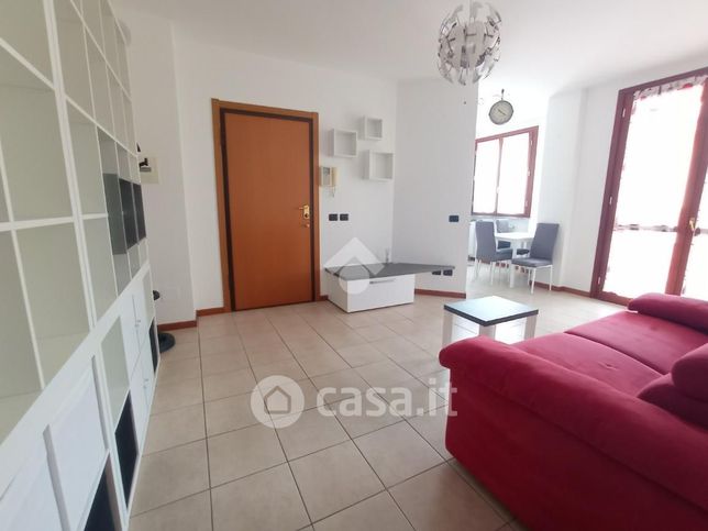 Appartamento in residenziale in Via Ernesto Teodoro Moneta 6