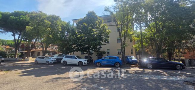 Appartamento in residenziale in Via Cedri 5