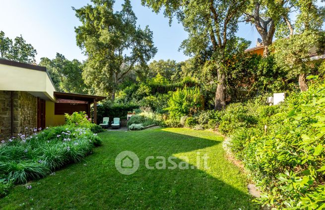 Appartamento in residenziale in Via delle Sughere