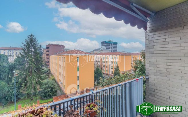 Appartamento in residenziale in Via Taormina 36