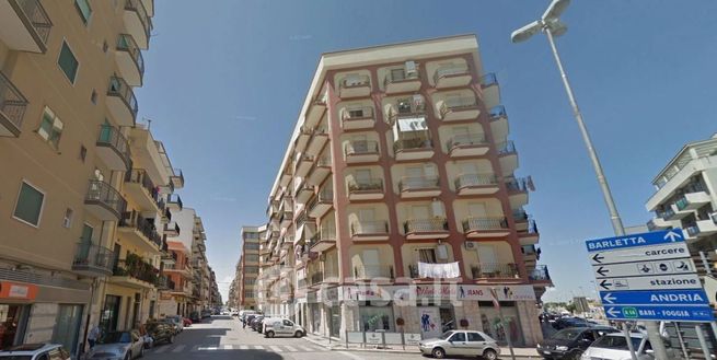 Attivitã /licenza (con o senza mura) in commerciale in 