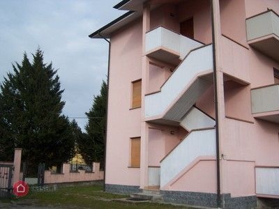 Appartamento in residenziale in Via Castelletto 6