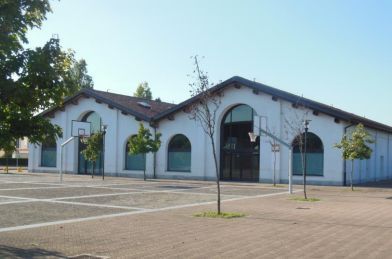 Box/posto auto in residenziale in Via Carlesca