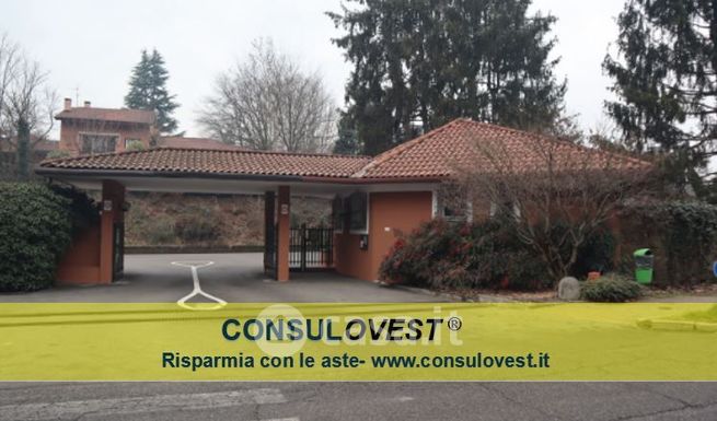 Villetta a schiera in residenziale in Via Principale 11