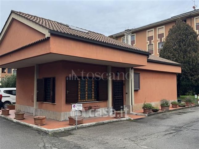 Casa indipendente in residenziale in Via Giovanni Marradi