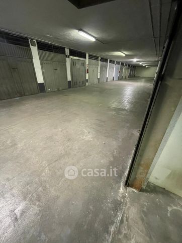 Box/posto auto in residenziale in Via Onorato Vigliani 5