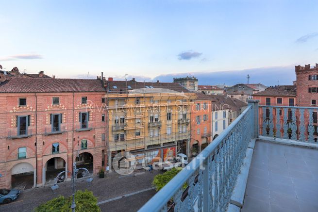 Attico/mansarda in residenziale in Piazza Statuto 15