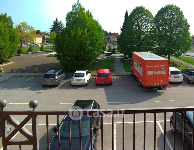 Appartamento in residenziale in Largo Molino