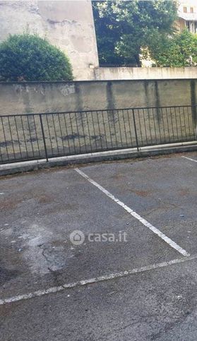 Box/posto auto in residenziale in 