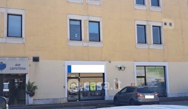 Attivitã /licenza (con o senza mura) in commerciale in 